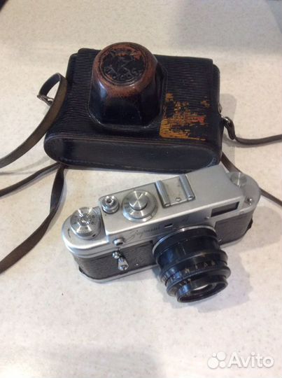 Плёночный фотоаппарат СССР винтаж