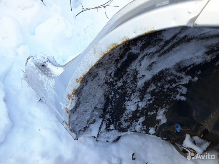 Крыло заднее левое Nissan Murano Z50