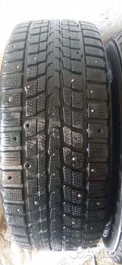 Dunlop SP Winter Ice 01 235/55 R17 99T