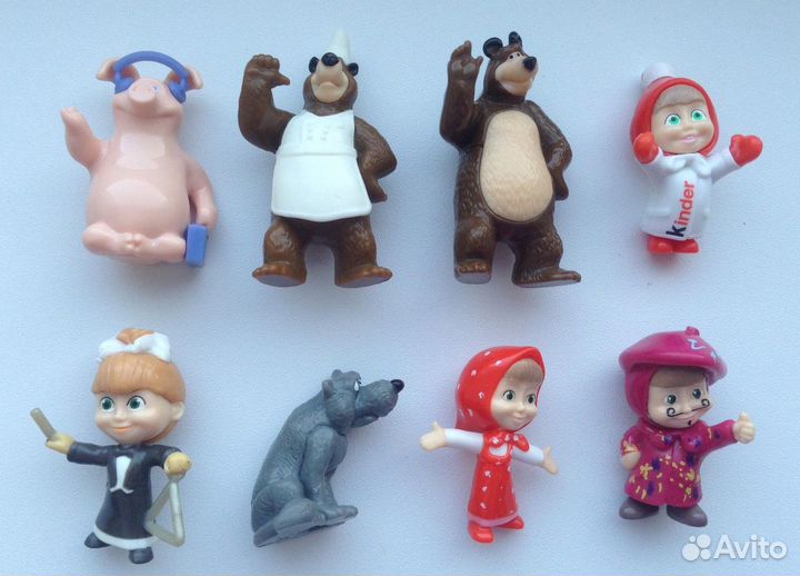 Киндер - сюрприз серия Маша и медведь