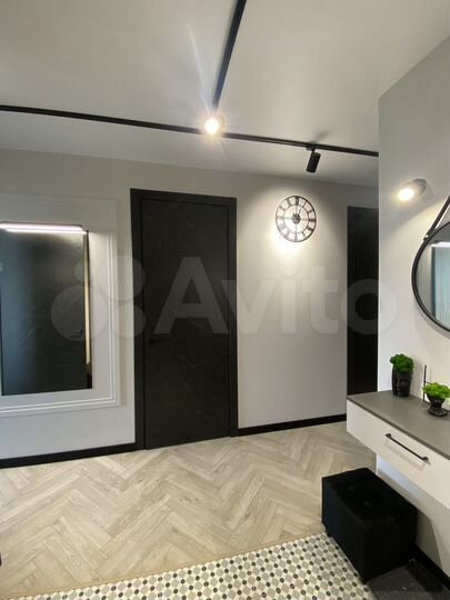 3-к. квартира, 114 м², 1/10 эт.