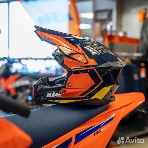 Шлем Airoh Aviator 3 KTM