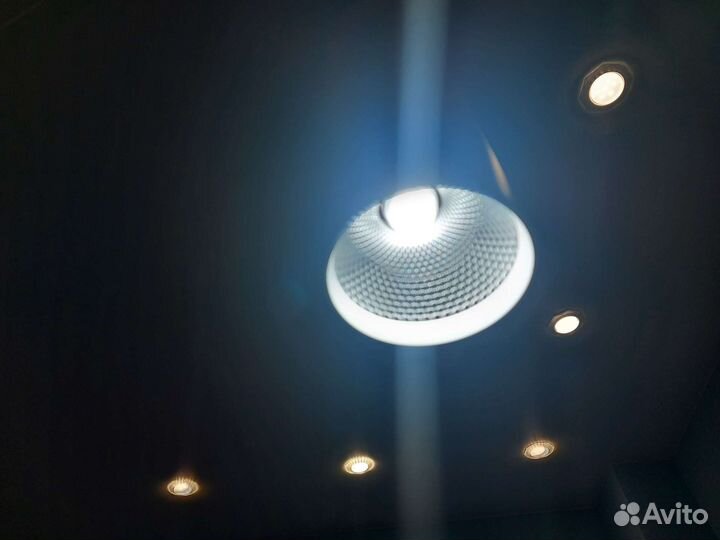 Свителники для барнный стола