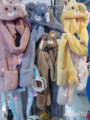 Шапка с двигающимися ушами