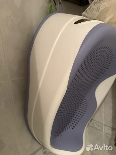 Ванночка для купания с горкой