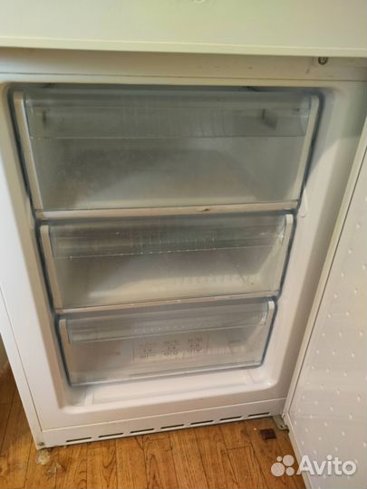 Холодильник bosch