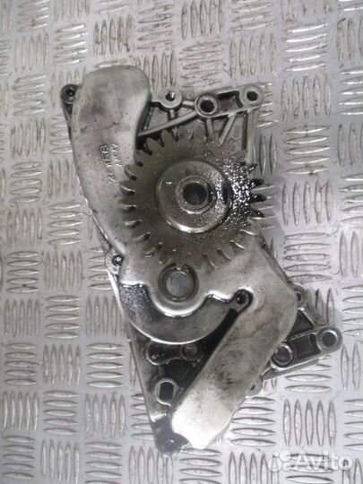 Масляный насос Volvo 20835230