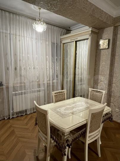 2-к. квартира, 55 м², 9/12 эт.