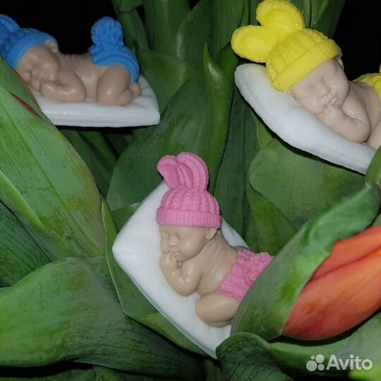 Мыло-сувенир Малыш на подушке