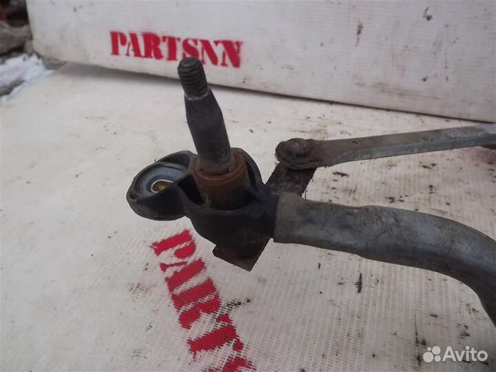 Трапеция дворников Рено Клио