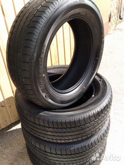 Yokohama BluEarth E70 225/60 R17 99