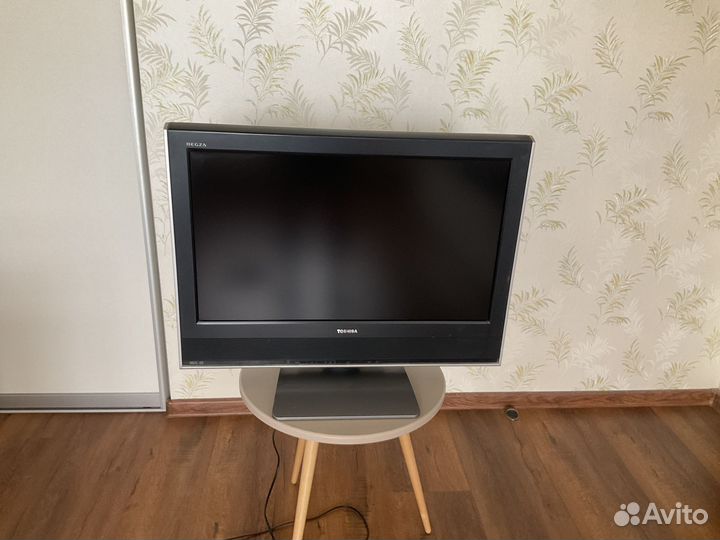Телевизор бу toshiba