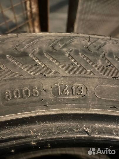 Nokian Tyres Hakkapeliitta 8 215/55 R17 98T