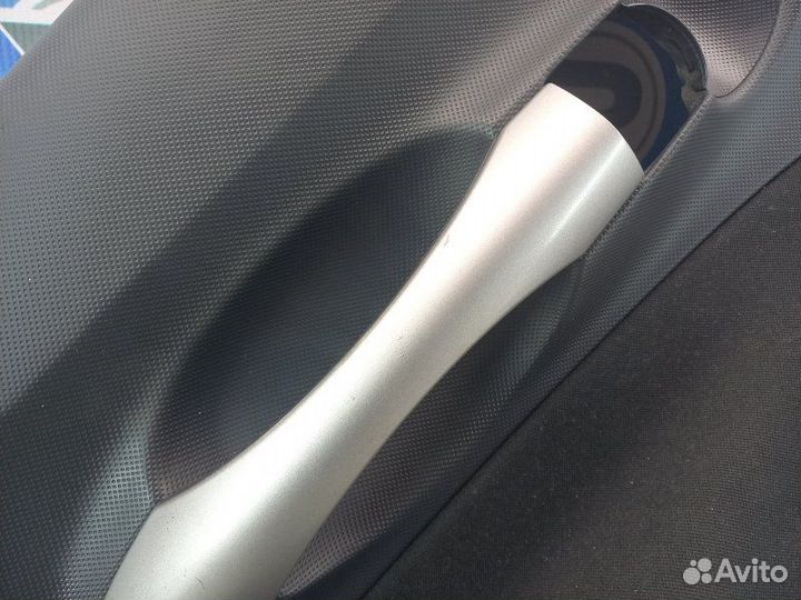 Обшивка двери задней левой Toyota Auris 1 E15 1.6