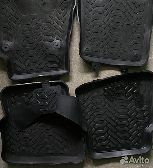 Родной комплект ковриков салона Volksvagen Polo