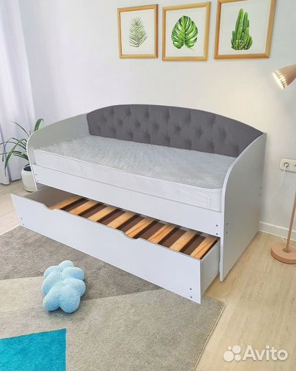 Кровать велюр детская лдсп 2е спальное