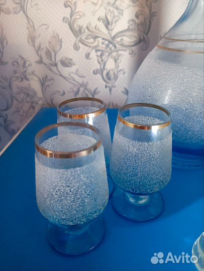 Графин с рюмками