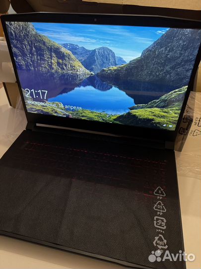 Ноутбук MSI Katana MS-1582