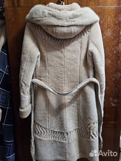 Шуба мутоновая 48 размер