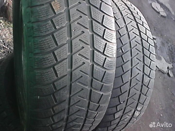 Michelin Latitude Alpin 235/55 R19