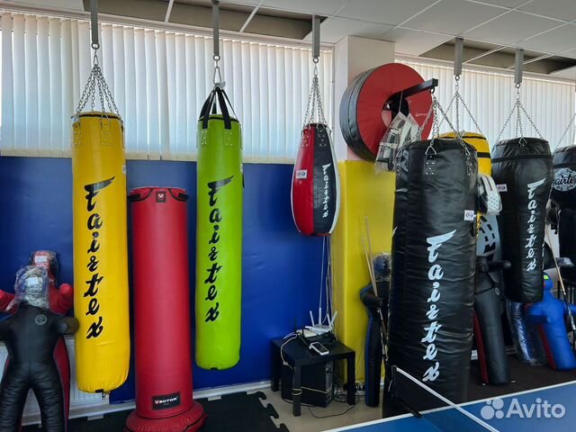 Боксёрский мешок Fairtex HB6 muaythai banana BAG