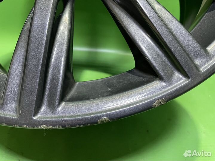 Диск оригинальный R18 BMW 5 G30 2017+