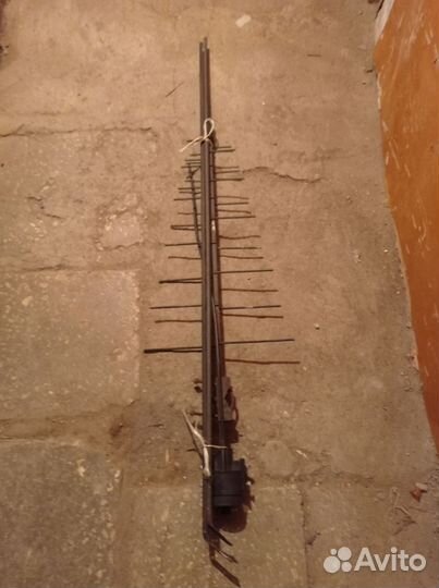 Антенна телевизионная дельта