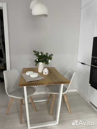 Стол из ясеня и стулья