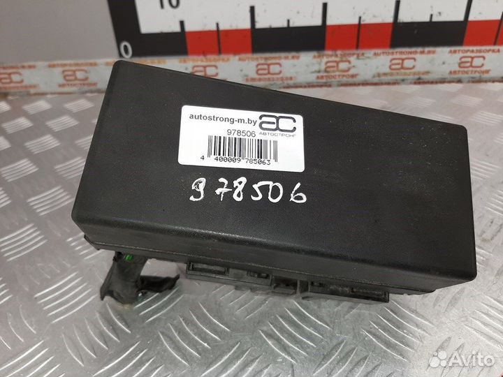 Блок реле для Nissan Navara (D40) 2438351E01