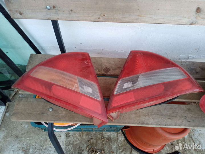 Фонарь задний Mitsubishi mirage купе