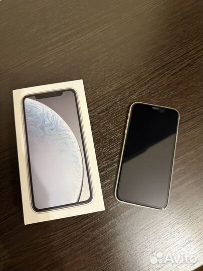 iPhone Xr, 128 ГБ