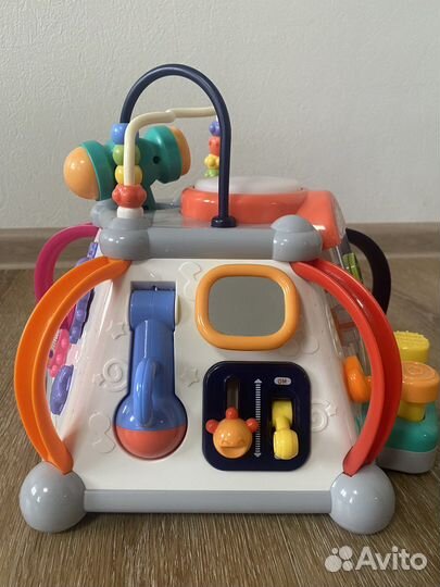 Игровой центр (бизиборд)