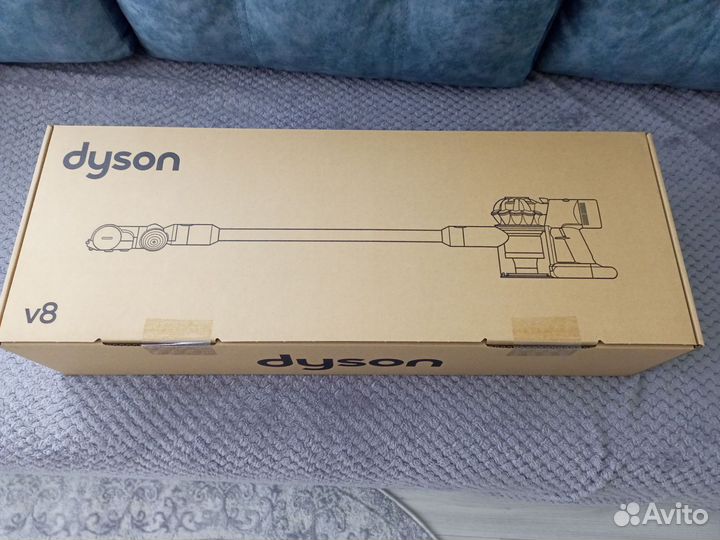 Пылесос dyson v8