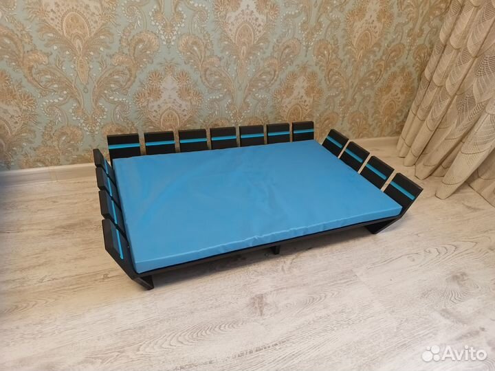 Лежанка для собак