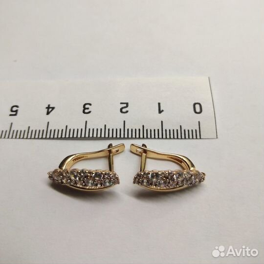 Серьги золотые