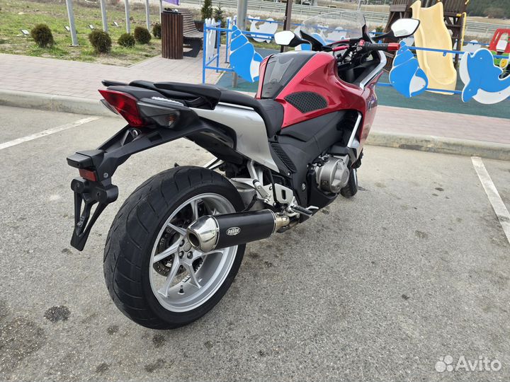 Honda VFR1200D