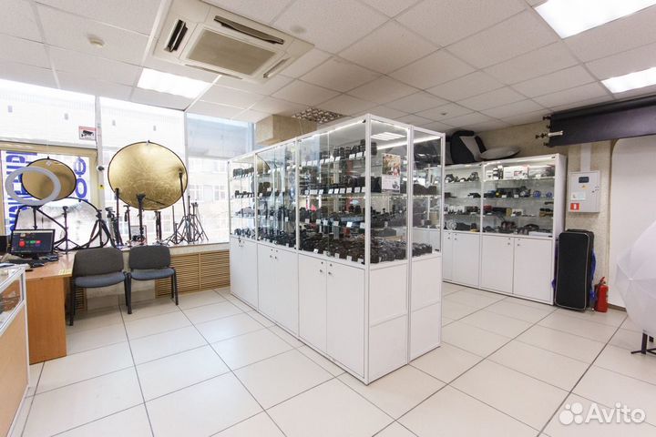 Зарядное устройство Canon CG-580 (BP-511)