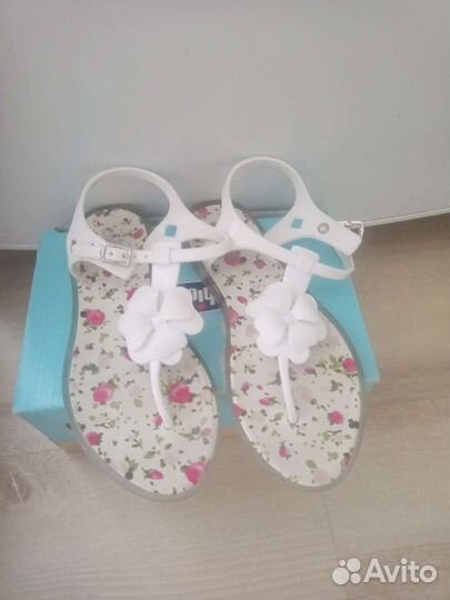 Босоножки Chicco 30 размер