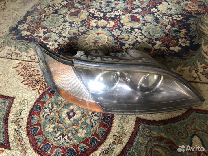 Фара (оригинал) Toyota Windom VCV11 левая и правая