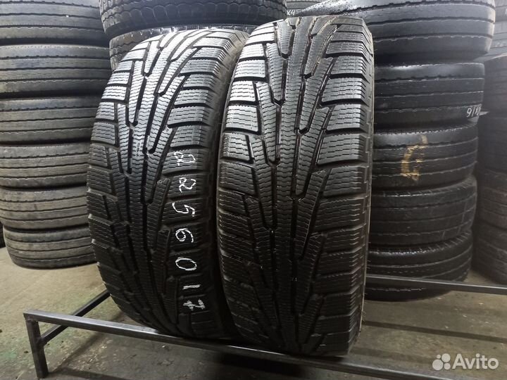 Nokian Tyres Nordman RS2 225/60 R17 103R