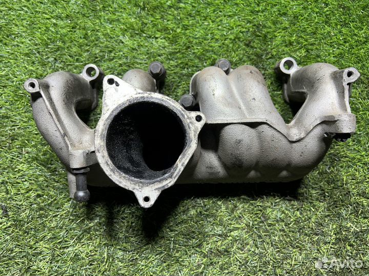 Коллектор впускной Volkswagen Touareg