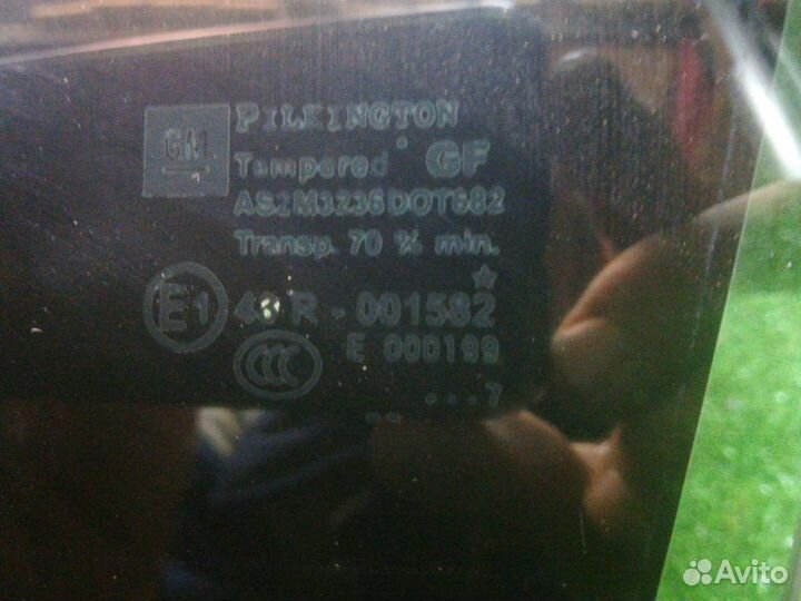 Стекло двери заднее левое Opel Astra H 2004-2010