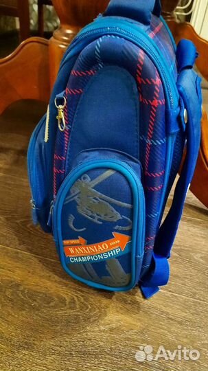 Рюкзак школьный