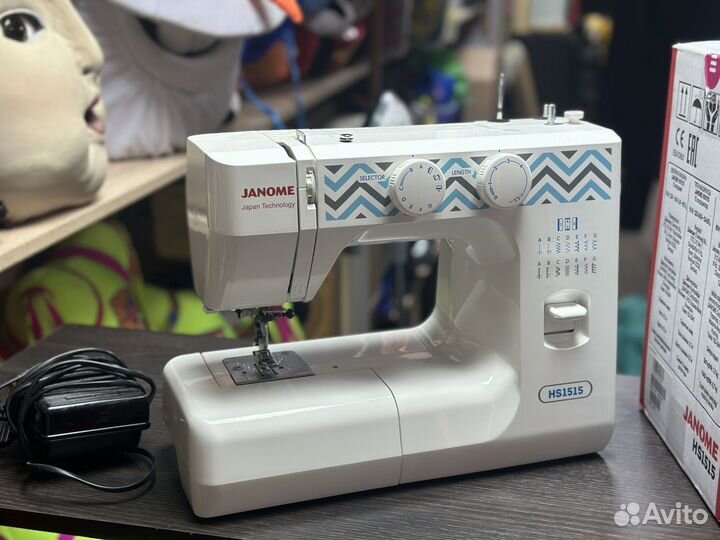 Швейная машина Janome hs1515