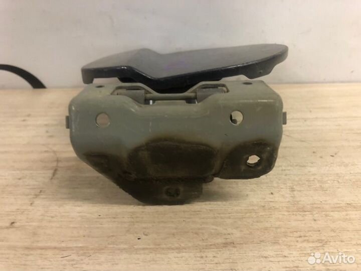 Лючок бензобака Honda Cr-V 3