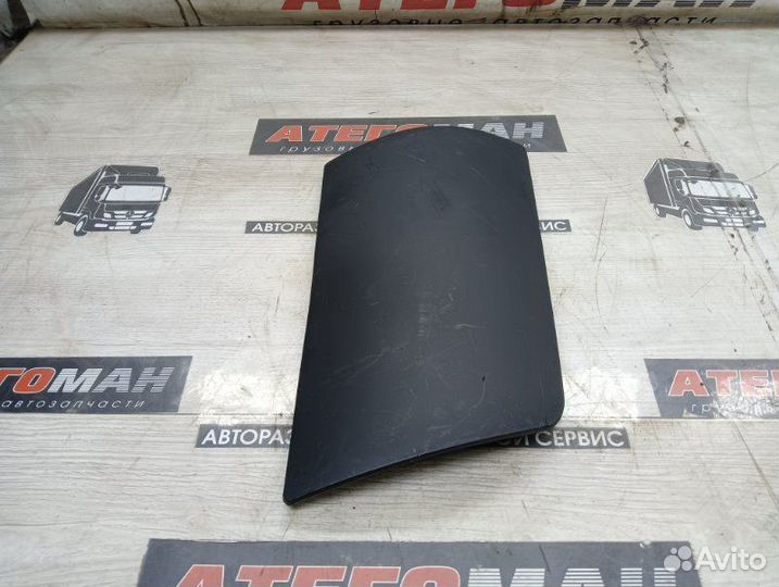 Дефлектор Кабины (Угол кабины ) передний левый