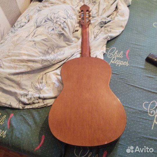 Акустическая гитара yamaha c40