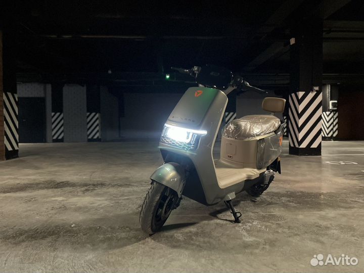 Электрический скутер Yadea E 10