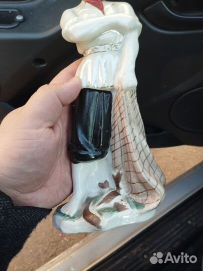 Статуэтка Рыбак Саро фарфор СССР