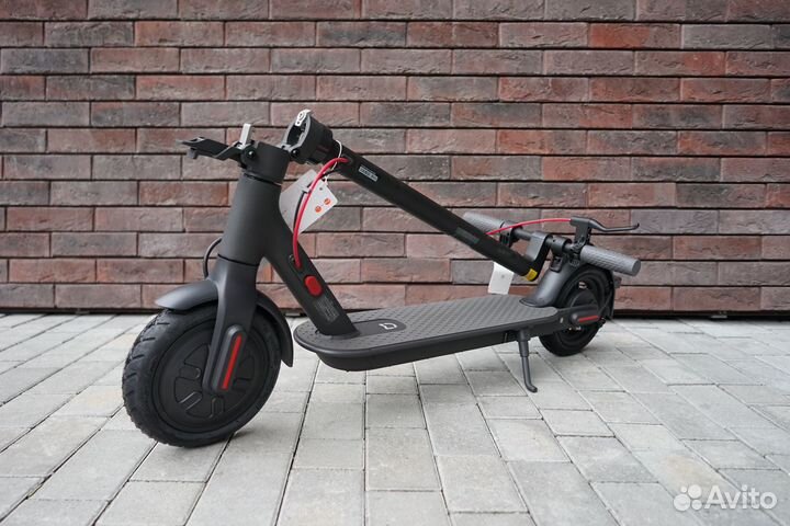 Электросамокат Xiaomi Mi Electric Scooter 3 Lite